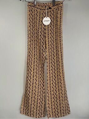 Gimaguas High-rise Beige Pants with Black Wave Print